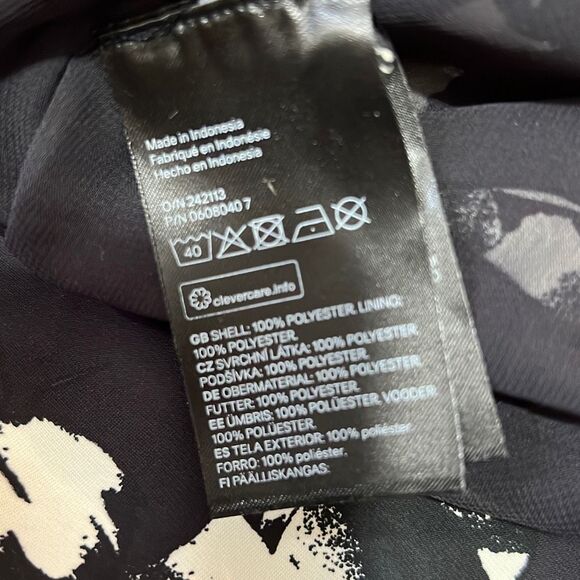 H&M Navy Satin Floral Shift Dress Size 4 Sleeve Bow Cuff Elegant Cocktail NWT - Picture 8 of 8